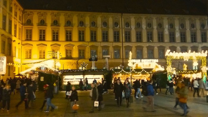 signa-und-der-kripperlmarkt